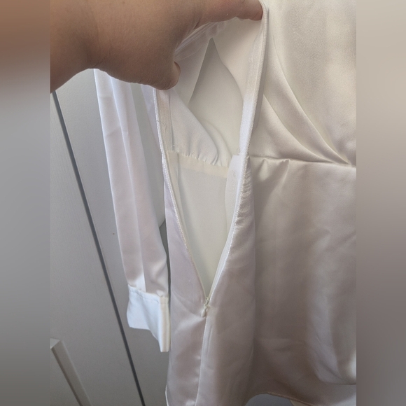 ZARA white Silk Texture Short Dress Size XS Size Zipper Long Sleeves - Picture 8 of 13